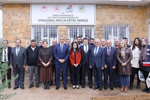Mardin Valisi/MBB Başkan Vekili Sayın Tuncay Akkoyun Uygulamalı Arıcılık Eğitim Merkezini Ziyaret Etti.